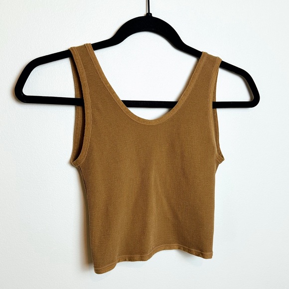 Urban Outfitters Out From Under Twist Front Tank, size Large - Picture 3 of 5